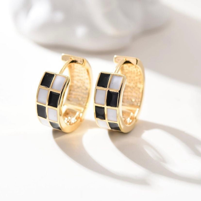 Checker Print Hoop Earrings