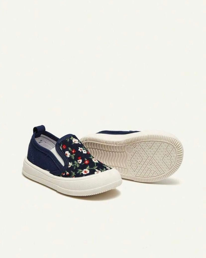 Baby/Toddler Flower Slip On Canvas Shoes